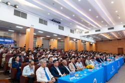 Lễ ra mắt CLB Doanh Nghiệp HUIT
