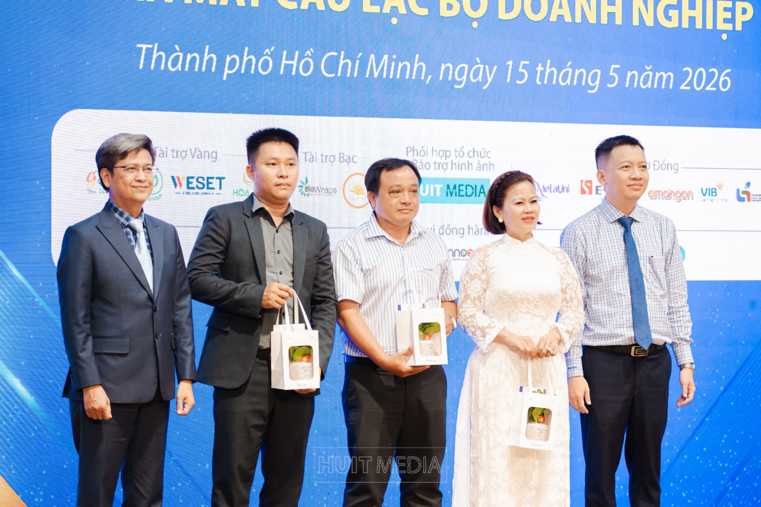 luat su Nguyen Thi Kim Oanh nhan qua tri an